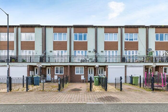3 Bedroom Town House For Sale In Ashgill, Washington, Tyne And Wear, NE37