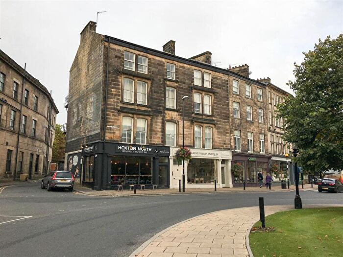 2 Bedroom Apartment To Rent In Flat A Thane Court, Royal Parade, Harrogate, HG1