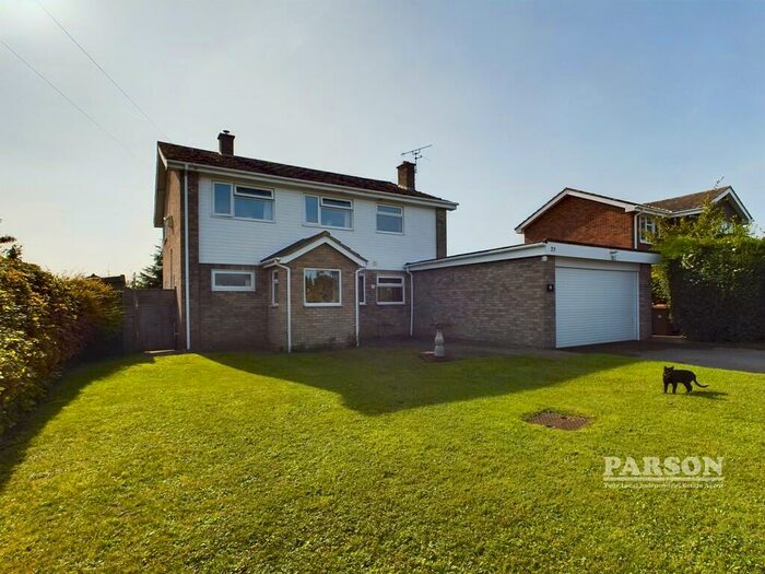 4 Bedroom Detached House For Sale In Noyes Avenue, Laxfield, IP13