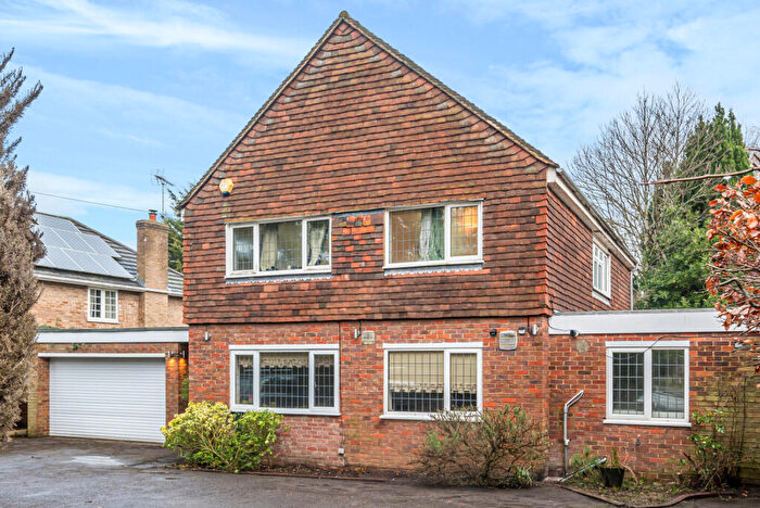 4 Bedroom Detached House To Rent In Sandy Lane, Cobham, KT11