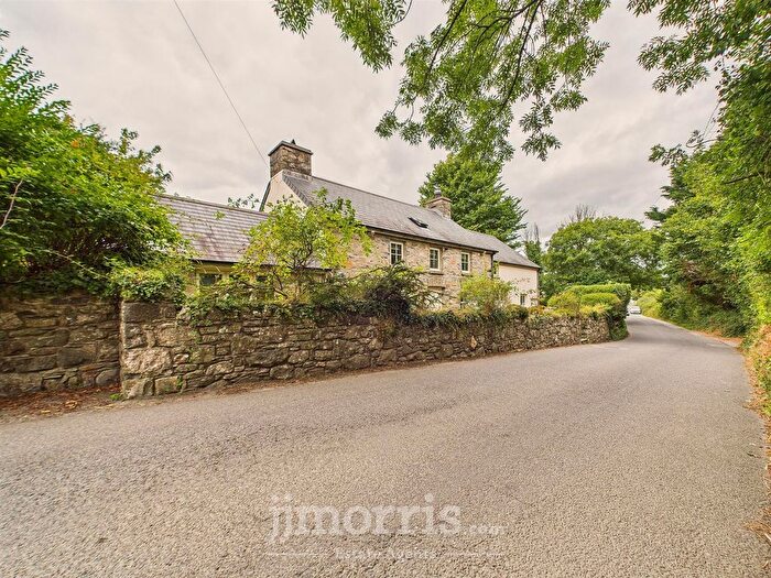 4 Bedroom Detached House For Sale In Minafon, Pen-Y-Bont, Newport, SA42