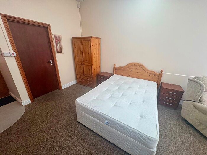 Studio To Rent In Newport Road, Cardiff, CF24