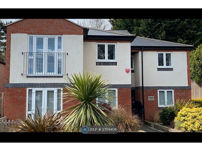1 Bedroom Flat To Rent In Hill Street, Warwick, CV34