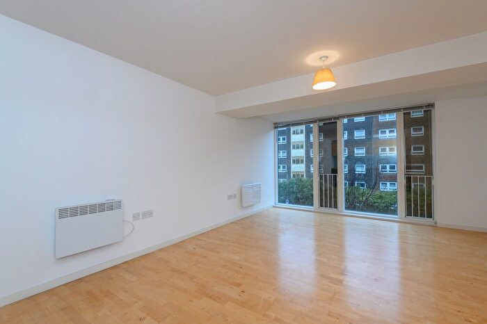 2 Bedroom Flat For Sale In Saxton, The Avenue, LS9
