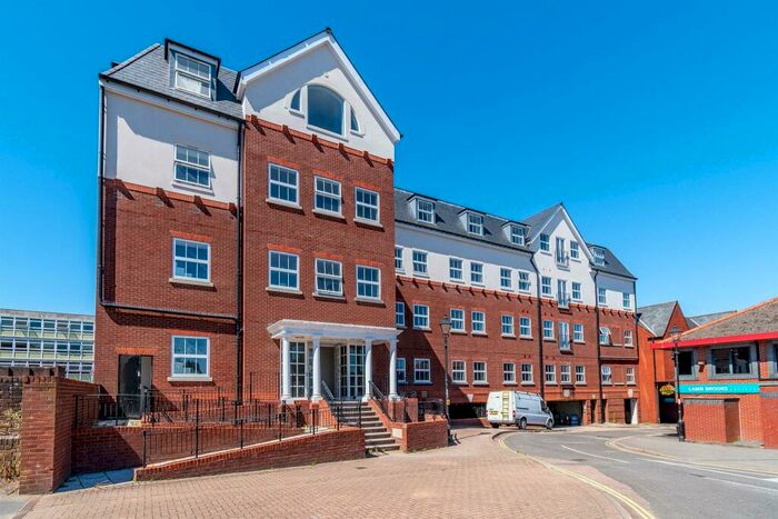 1 Bedroom Apartment To Rent In Little Victoria Street, Basingstoke, RG21