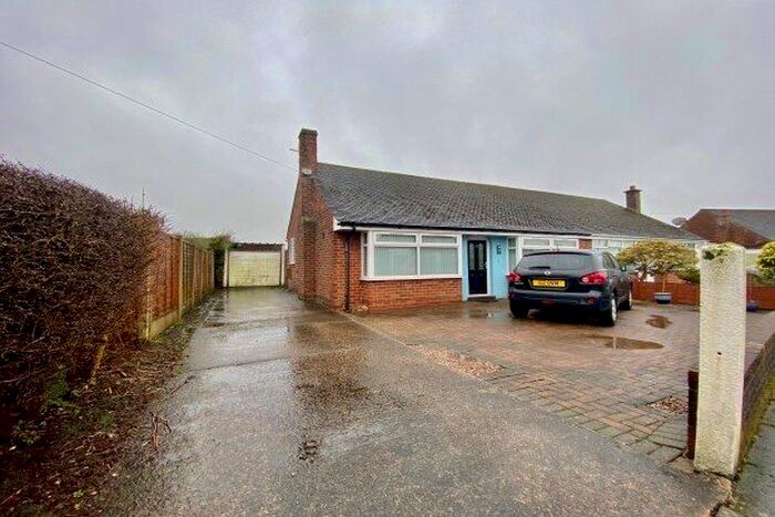 2 Bedroom Property To Rent In Lynton Avenue, Leyland, PR25