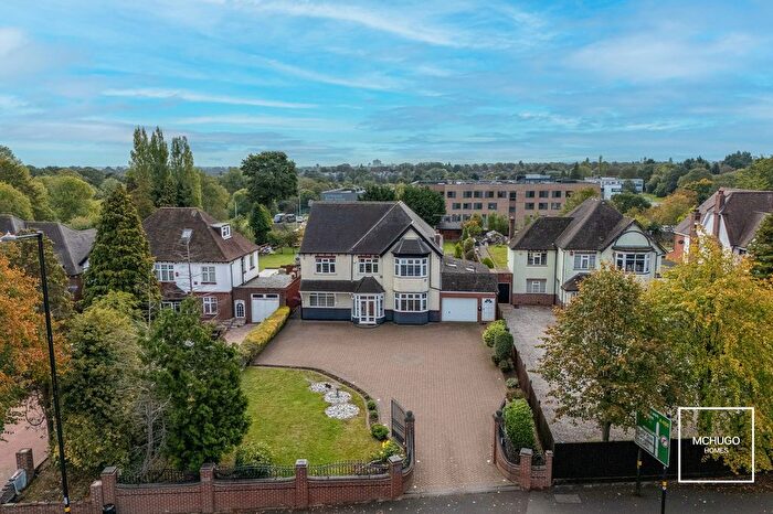 6 Bedroom Detached House For Sale In Hagley Road, Birmingham, B17