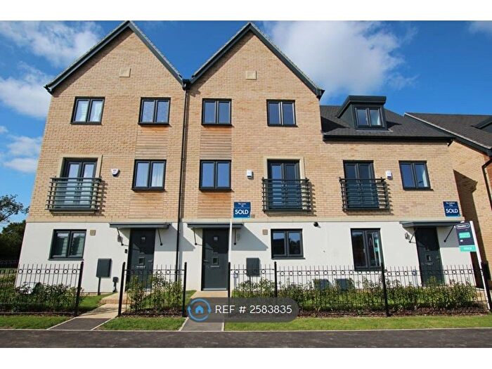 4 Bedroom Terraced House To Rent In Hayton Way, Milton Keynes, MK4