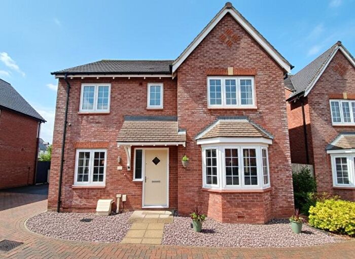 4 Bedroom Detached House For Sale In Farthington Drive, Royal Park, CV11
