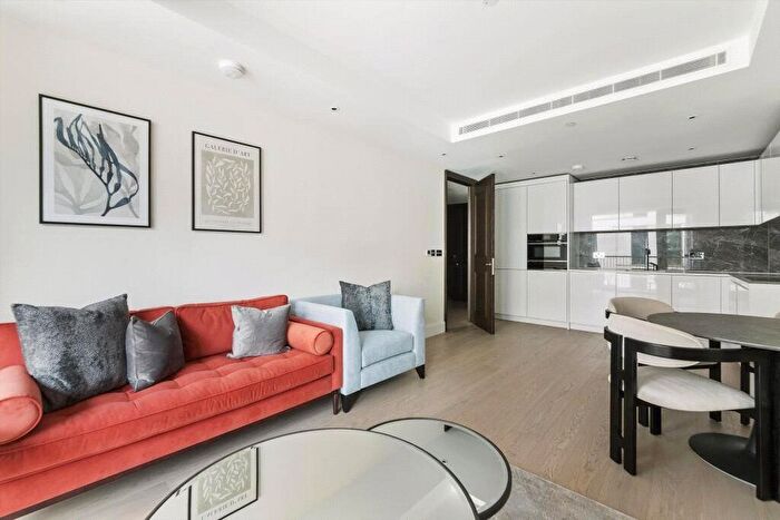 1 Bedroom Flat To Rent In Maclaren House, Warwick Lane, London, W14