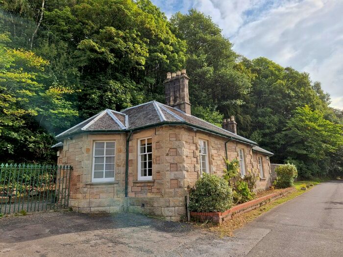 3 Bedroom Detached Bungalow To Rent In Bairnsburn Cottage, Bridge Of Allan, Stirling, FK9
