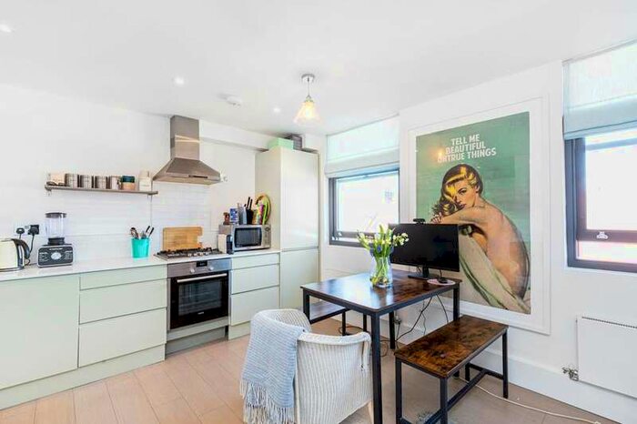 1 Bedroom Flat To Rent In Upland Road, London SE22