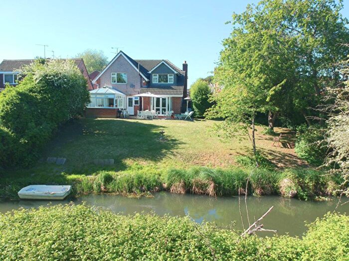 4 Bedroom Detached House For Sale In Trelleck Road, Coley, Reading, RG1