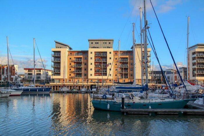 1 Bedroom Apartment To Rent In Mizzen Court - Portishead, BS20