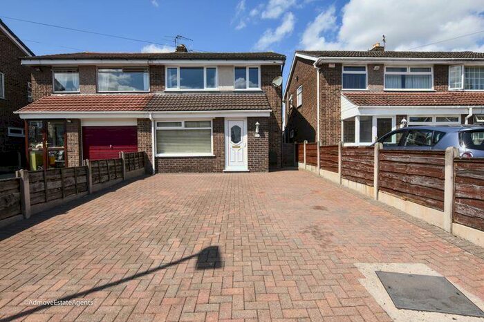 3 Bedroom Semi-Detached House To Rent In Tottenham Drive, Manchester, M23