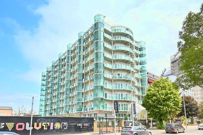 2 Bedroom Flat To Rent In Uxbridge Road, Ealing, London, W5