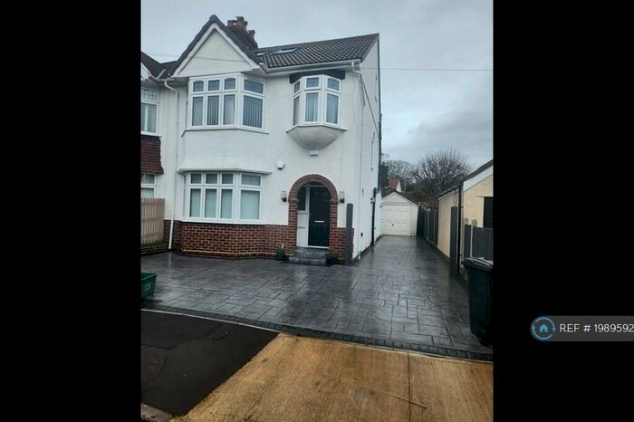 4 Bedroom Semi-Detached House To Rent In Southdown Road, Bristol, BS9