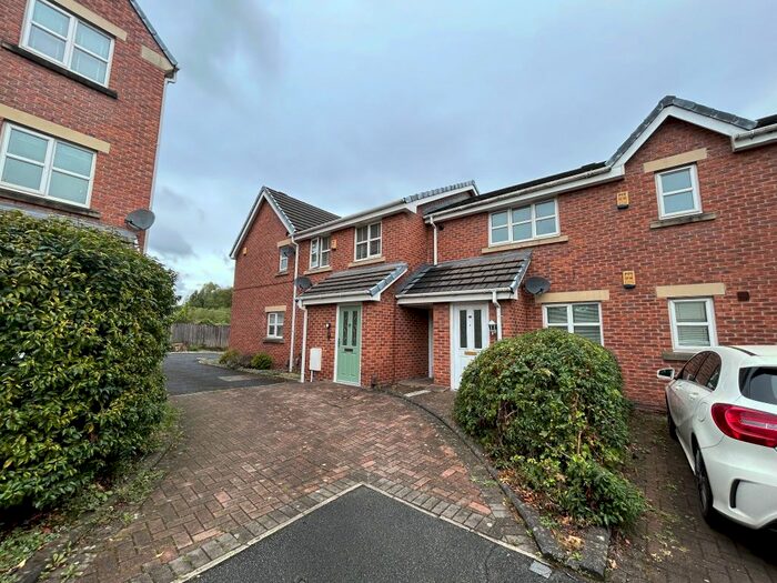 Houses for sale & to rent in WA3 3YH, ROTHWELL GARDENS, Golborne And