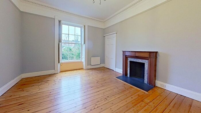 3 Bedroom Flat To Rent In Scotland Street, Edinburgh, EH3