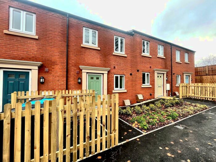 3 Bedroom Town House To Rent In Erasmus Drive, Nightingale Quarter, Derby, DE1