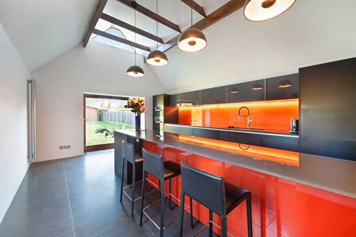 4 Bedroom Detached House To Rent In Bell Lane, Fetcham, KT22