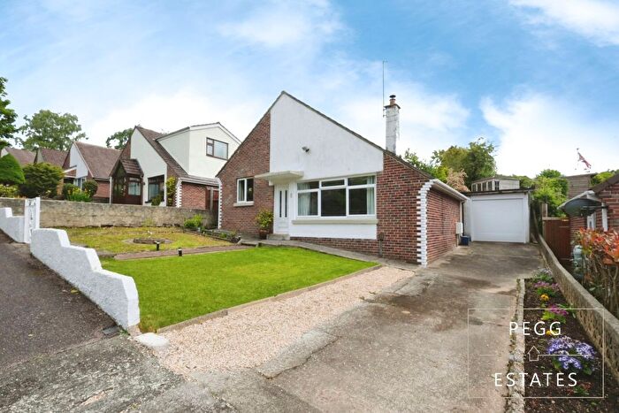 2 Bedroom Bungalow For Sale In Newtake Rise, Newton Abbot, TQ12