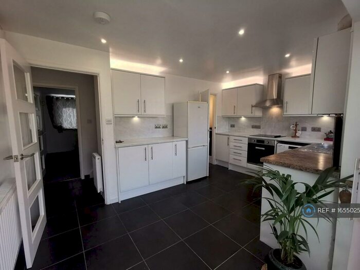 3 Bedroom Semi-Detached House To Rent In Smither Way, Bugbrooke, Northampton, NN7