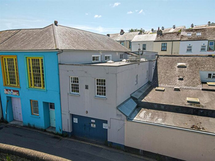 3 Bedroom Terraced House For Sale In New Street, Appledore, Bideford, EX39