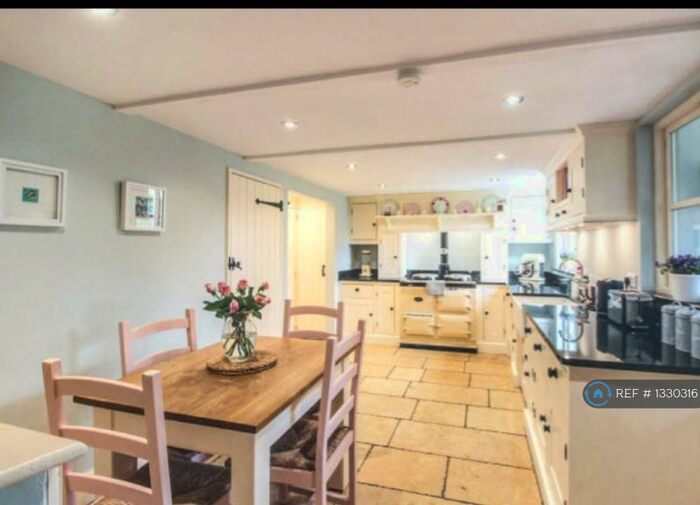 4 Bedroom Detached House To Rent In High Street, Peterborough, PE5