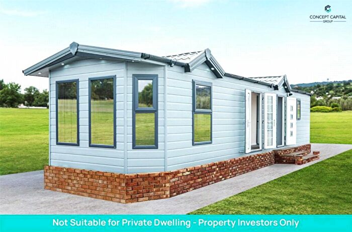 2 Bedroom Lodge For Sale In Carters Hill Park, Carters Hill, Billingbear, Wokingham, RG40