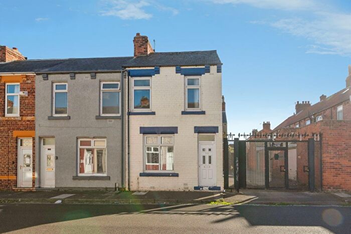 3 Bedroom End Terrace House For Sale In Brafferton Street, Hartlepool, TS26