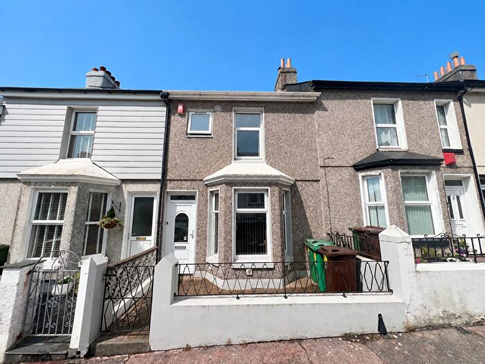 3 Bedroom House To Rent In Coldrenick Street, PL5