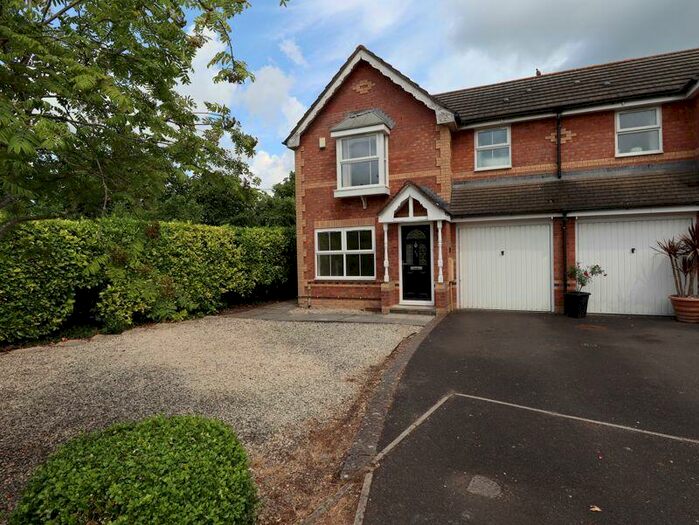 3 Bedroom House To Rent In Stag Way, Glastonbury, BA6