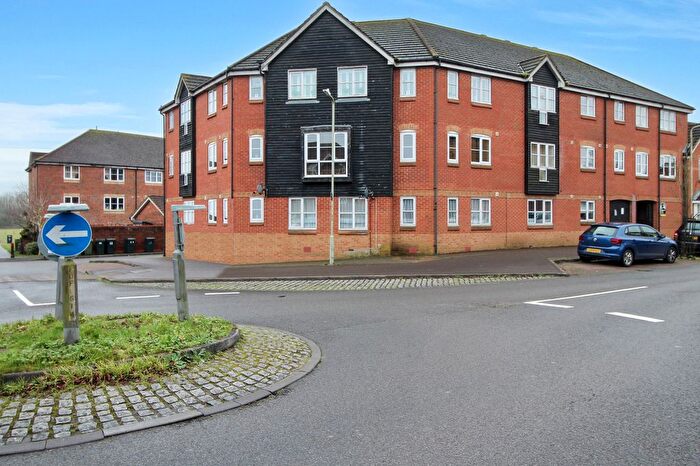 2 Bedroom Flat To Rent In East Stour Way, Ashford, TN24