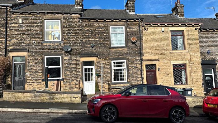 3 Bedroom Terraced House For Sale In Marlborough Road, Idle, Bradford, BD10