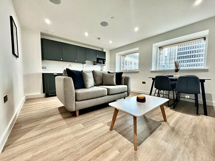 1 Bedroom Apartment To Rent In Great George Street, LS2