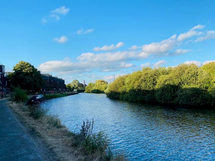 1 Bedroom Flat To Rent In Hale Workd, Daneland Walk, London, N17