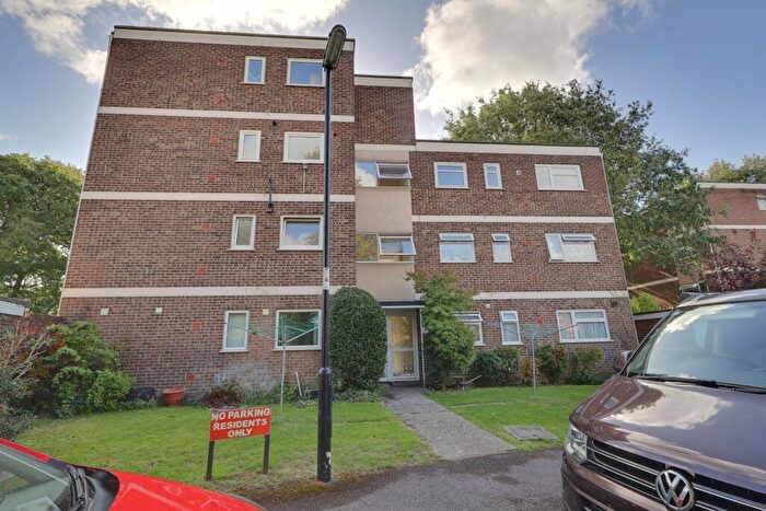 1 Bedroom Flat For Sale In Coxford Road, Southampton, SO16