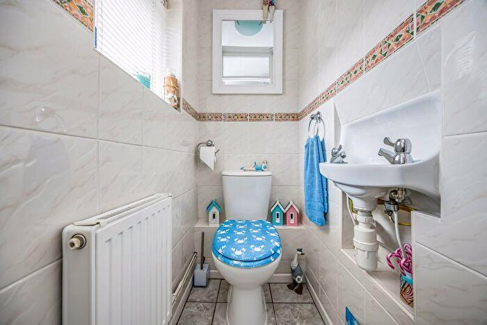 2 Bedroom End Of Terrace House For Sale In Penny Street, Old Portsmouth, PO1