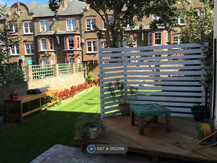 1 Bedroom Flat To Rent In Kendoa Road, London, SW4