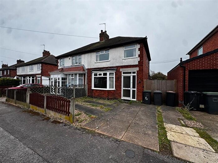 3 Bedroom Semi Detached House For Sale In Alandene Avenue, Watnall, Nottingham, NG16
