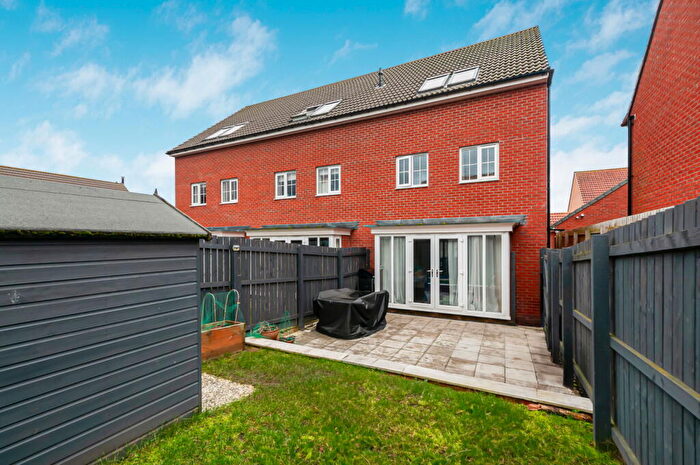 4 Bedroom Town House For Sale In Magpie Avenue, Beverley, East Riding Of Yorkshire, HU17