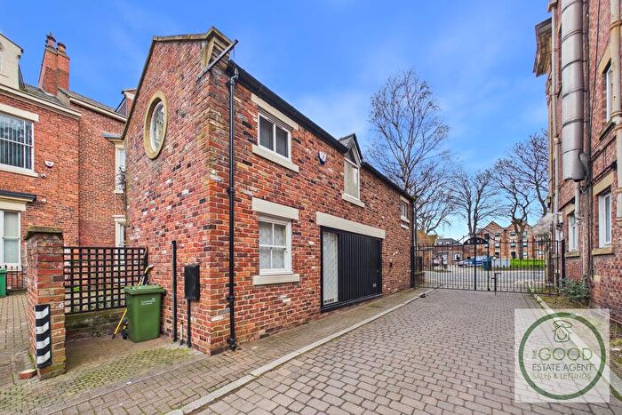 2 Bedroom Detached House To Rent In Esplanade Mews, Sunderland, SR2