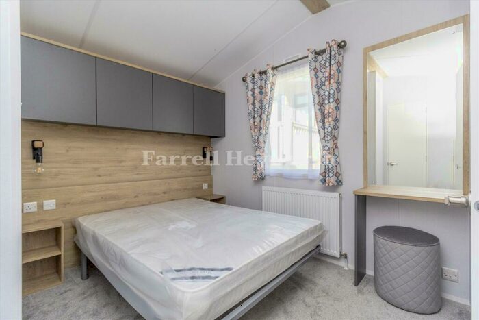 2 Bedroom Bungalow For Sale In Bottomdale Road, Slyne, Lancaster, LA2