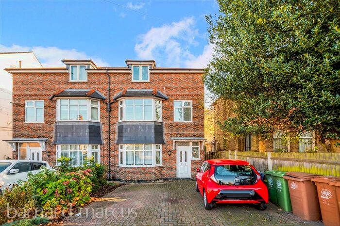 2 Bedroom Apartment To Rent In Clarendon Road, Wallington, SM6