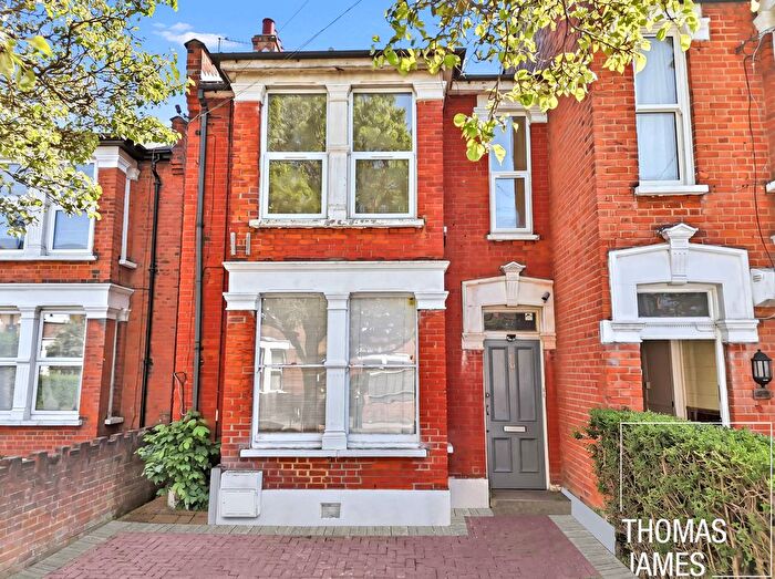 2 Bedroom Flat To Rent In Mount Pleasant Road, London, N17