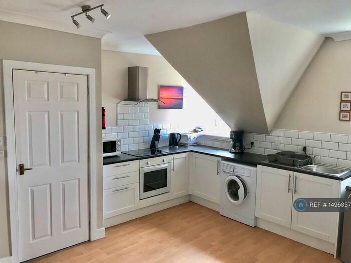 1 Bedroom Flat To Rent In Miller Road, Oban, PA34
