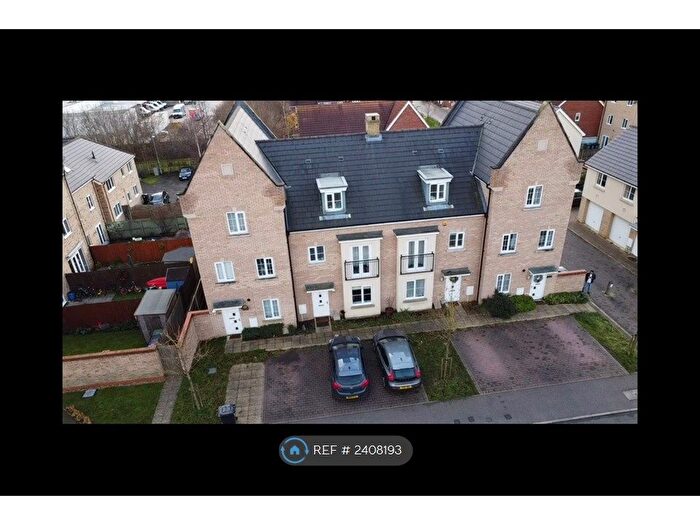 4 Bedroom Terraced House To Rent In Buttercup Avenue, St. Neots, PE19