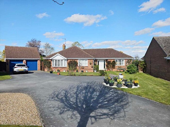 3 Bedroom Detached Bungalow For Sale In Kime Close, Folkingham, NG34