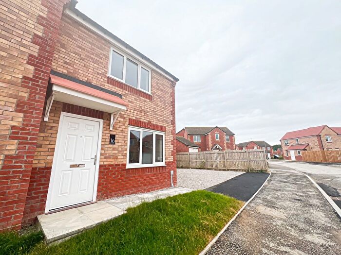 2 Bedroom Semi-Detached House To Rent In Sir Leo Schultz Road, Hull, HU6